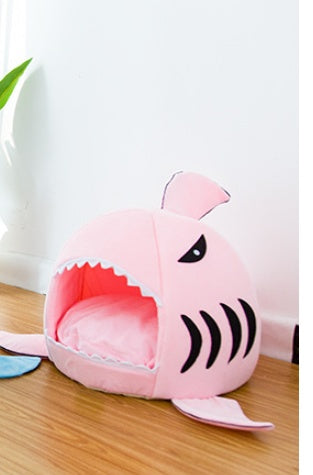 Shark Pet Bed for Cats & Small Dogs – Cozy Warm Cave Sleeping Bed