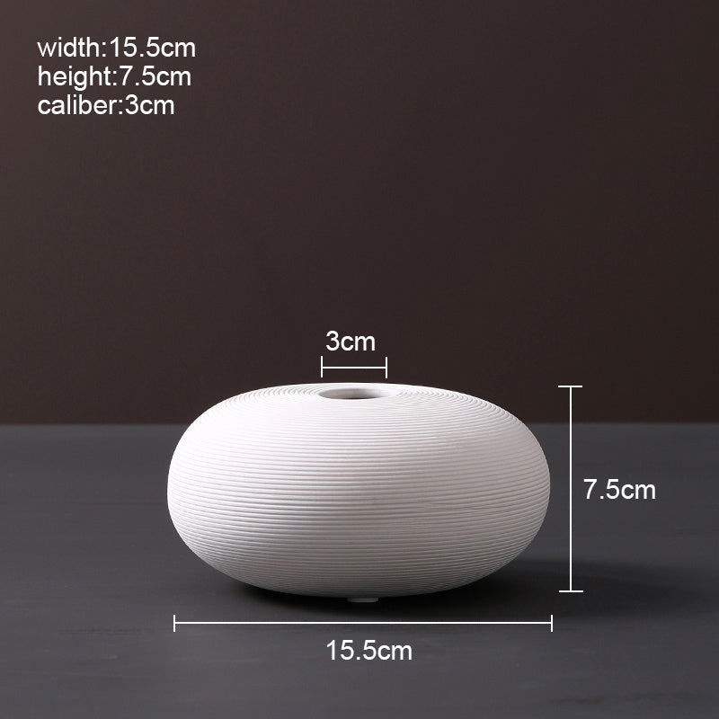 Nordic Ceramic Vase – Modern Charm for Your Home