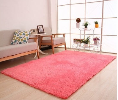 Cozy Plush Carpet – Add Warmth to Every Step
