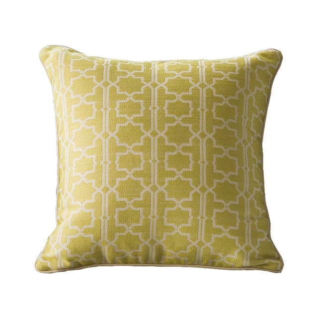 Timeless Throw Pillow to Elevate Your Living Room Comfort