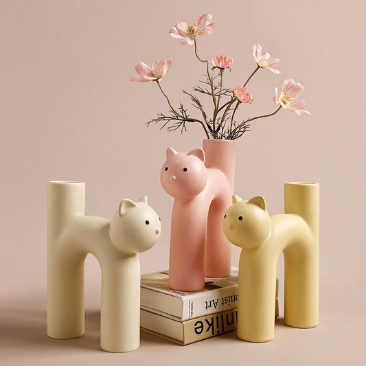 Fun Cat Vase – Bring Joy to Your Desk or Shelf