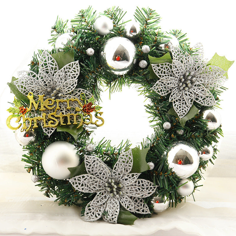 Holiday Wreath – Add Cheer to Any Doorway