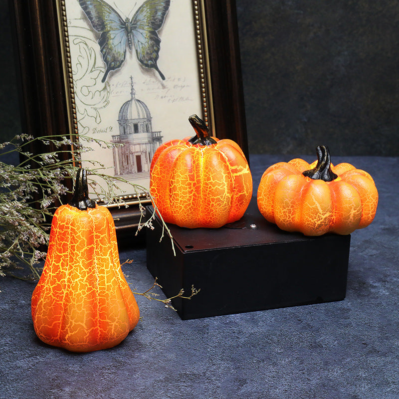 Glowing Pumpkin Lantern to Delight Halloween Guests