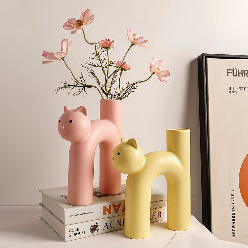 Fun Cat Vase – Bring Joy to Your Desk or Shelf