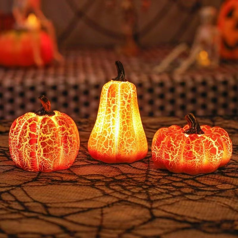 Glowing Pumpkin Lantern to Delight Halloween Guests