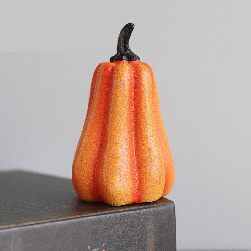 Glowing Pumpkin Lantern to Delight Halloween Guests