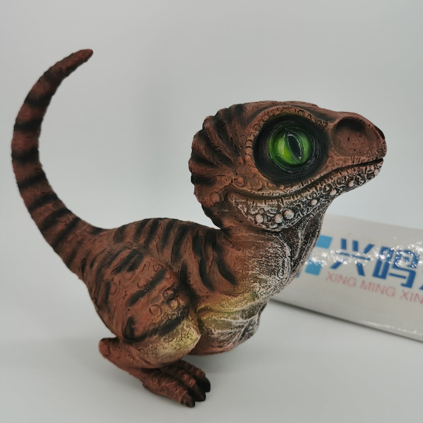 Realistic Cute Dinosaur Figurine – Resin Velociraptor Ornament for Home Decoration