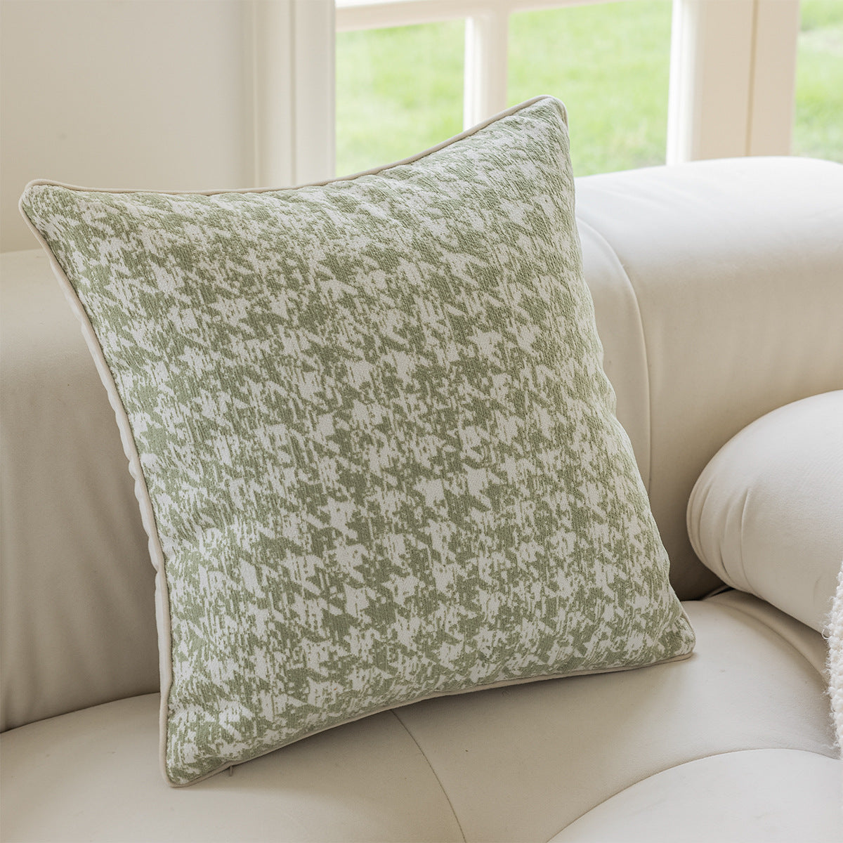 Scandinavian Style Pillow Covers – Cream Cotton Cushions for Modern Home Decor