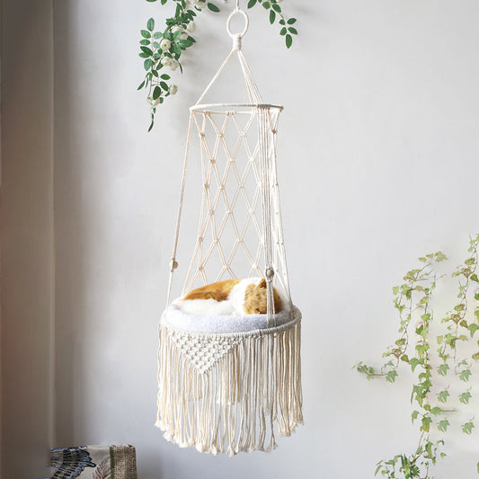 Cozy Macrame Cat Hammock – A Swinging Pet Retreat