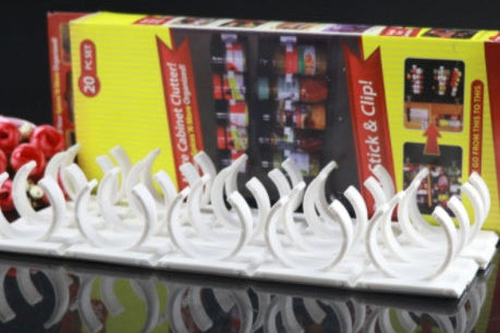 Clip-On Bottle & Spice Rack – Space-Saving Kitchen Storage for Small Spaces