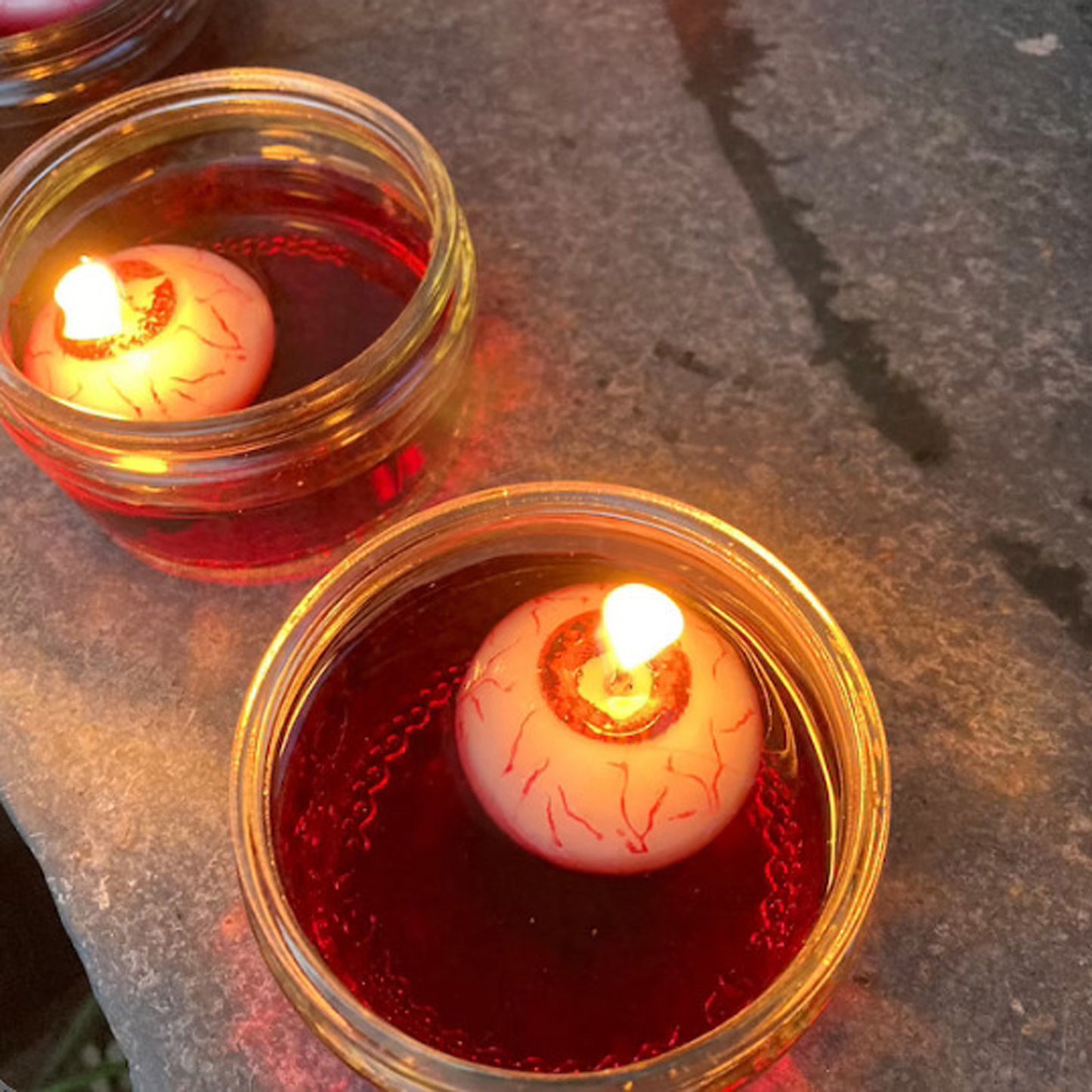 Halloween Eyeball Candle – Floating Horror Candle Decor for Spooky Room Styling