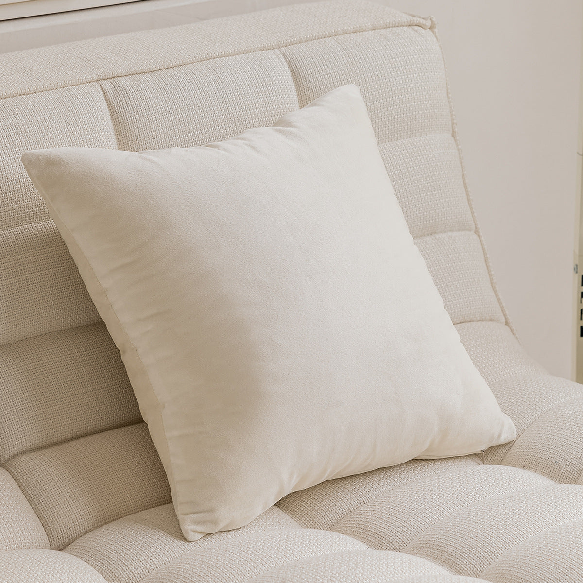 Scandinavian Style Pillow Covers – Cream Cotton Cushions for Modern Home Decor