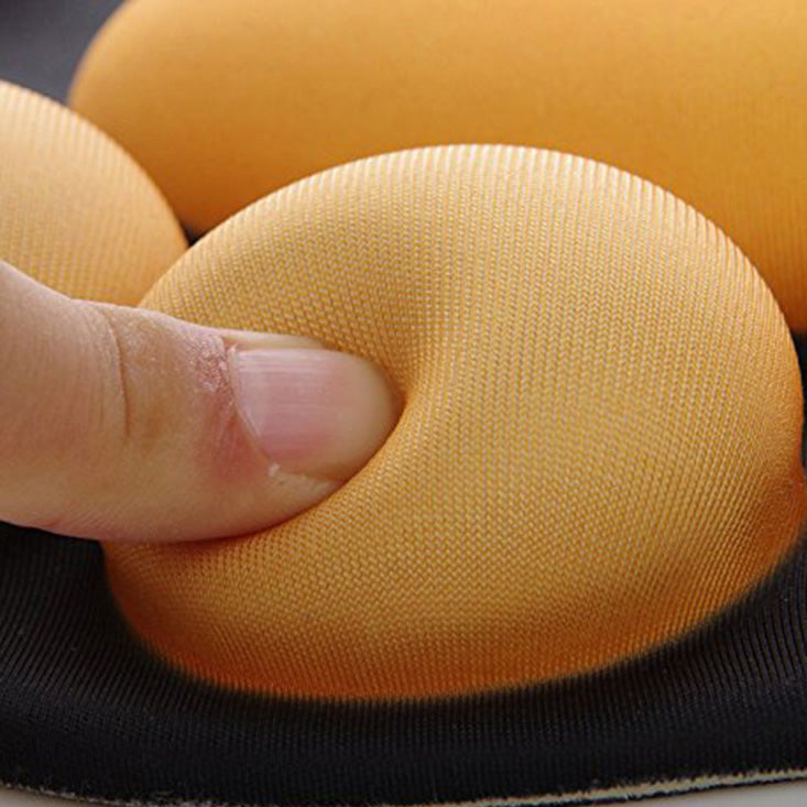 Soft Silicone Cat Paw Mouse Pad – Cute Wrist Cushion for Gamers and Students