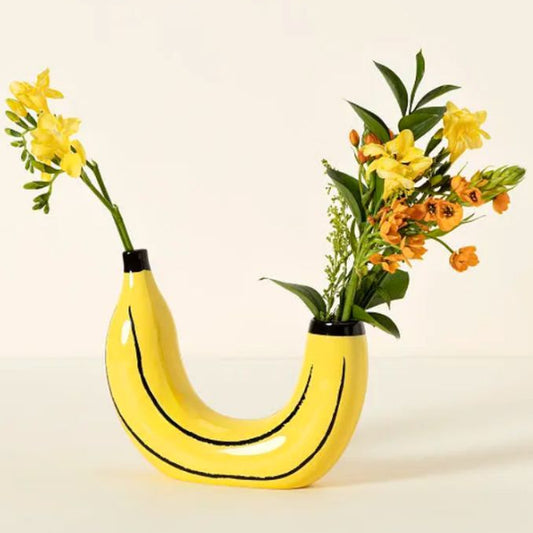 Modern Creative Banana Vase Flower Holder – Stylish Home Decor Centerpiece
