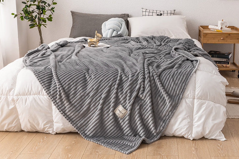 Cozy Milk Fleece Blanket – Breathable Soft Throw for Sofa, Office & Travel