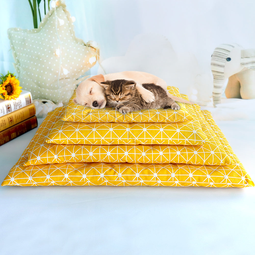Winter Warm Dog Bed – Soft Pet House Mat for Rest & Relaxation