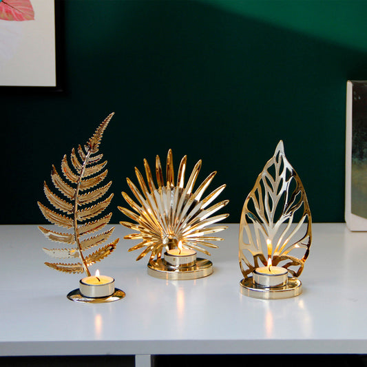Golden Metal Candle Holder – Luxury Table Decoration for Elegant Home