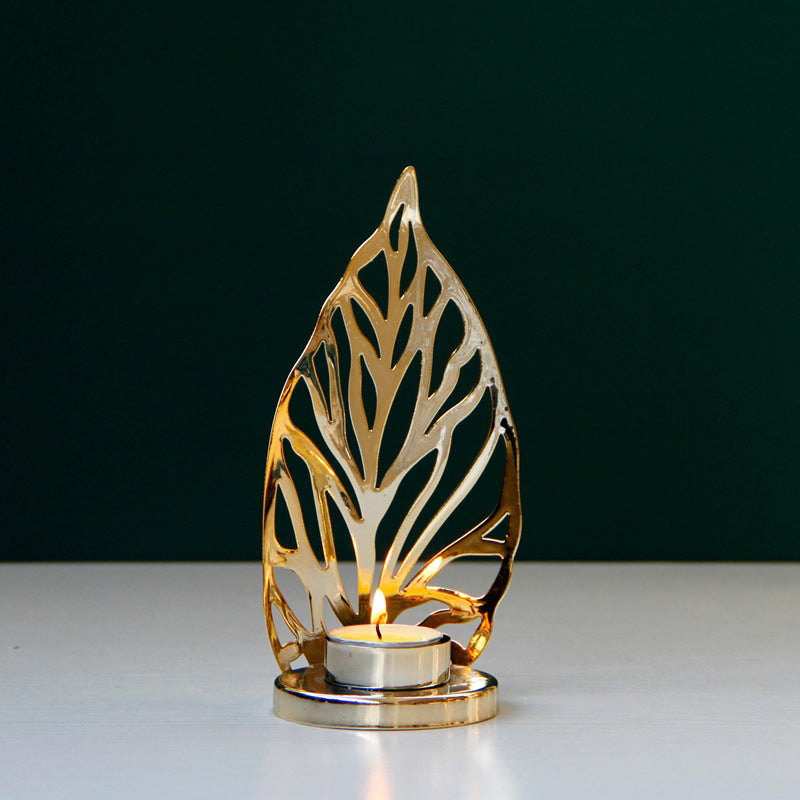 Golden Metal Candle Holder – Luxury Table Decoration for Elegant Home