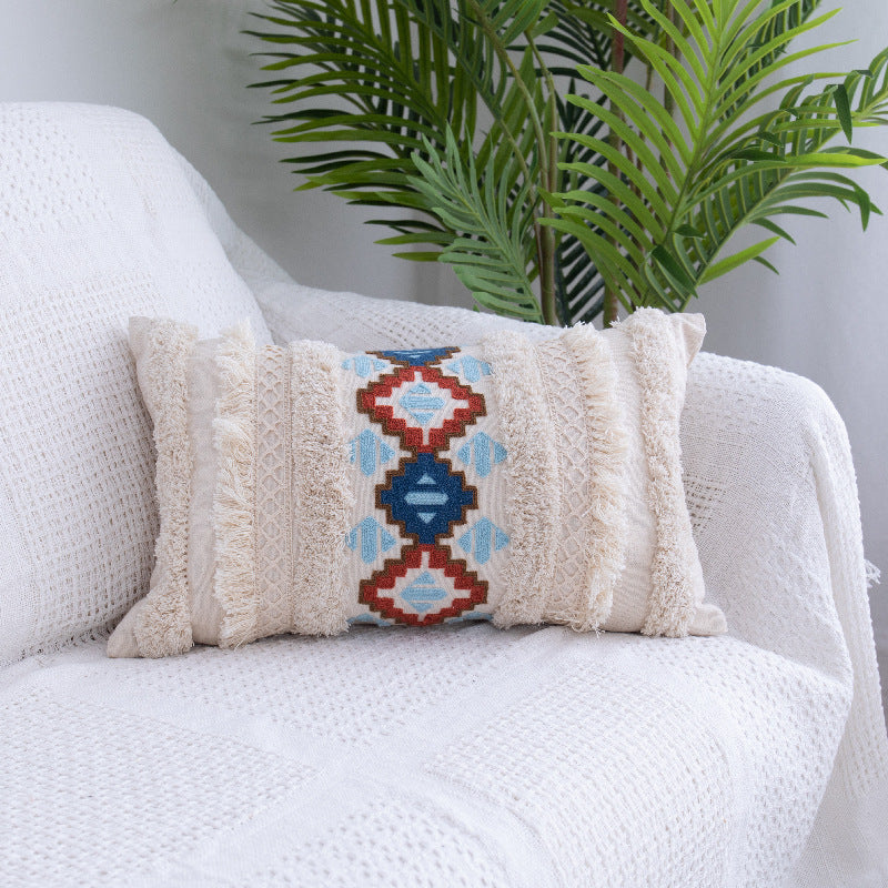 Moroccan-Inspired Throw Pillow – Fringe That Feels Like Home