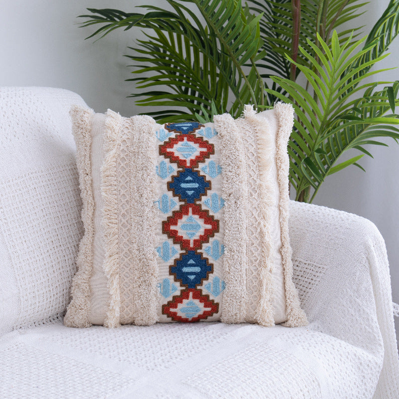 Moroccan-Inspired Throw Pillow – Fringe That Feels Like Home