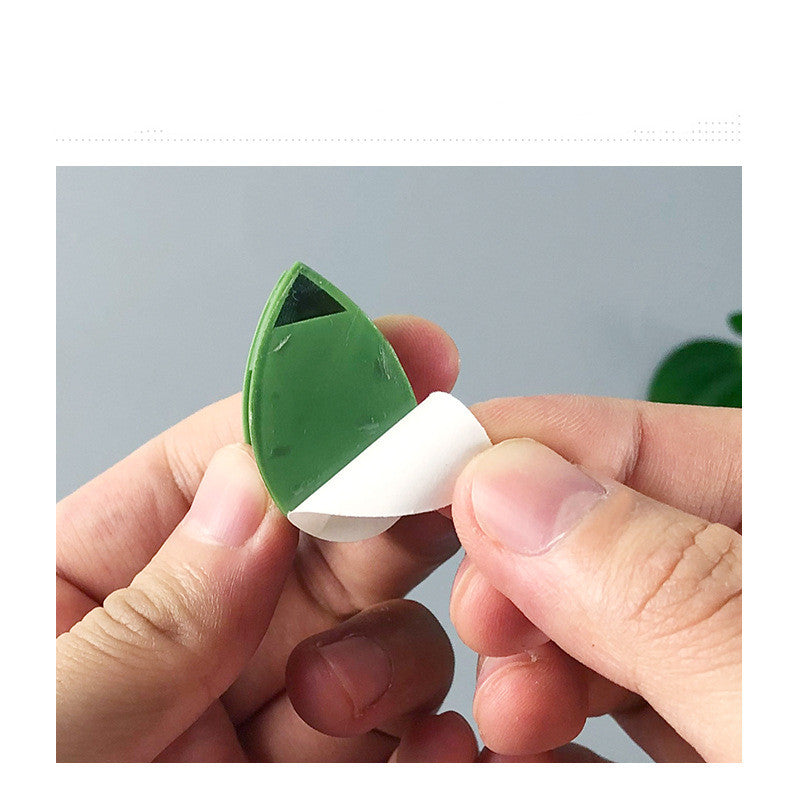 Garden Plant Climbing Clips – Self Adhesive Wall Fixer for Vines, Flowers & Green Plants