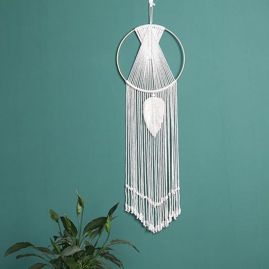 Boho Leaf Macrame – Simple, Serene Wall Accent