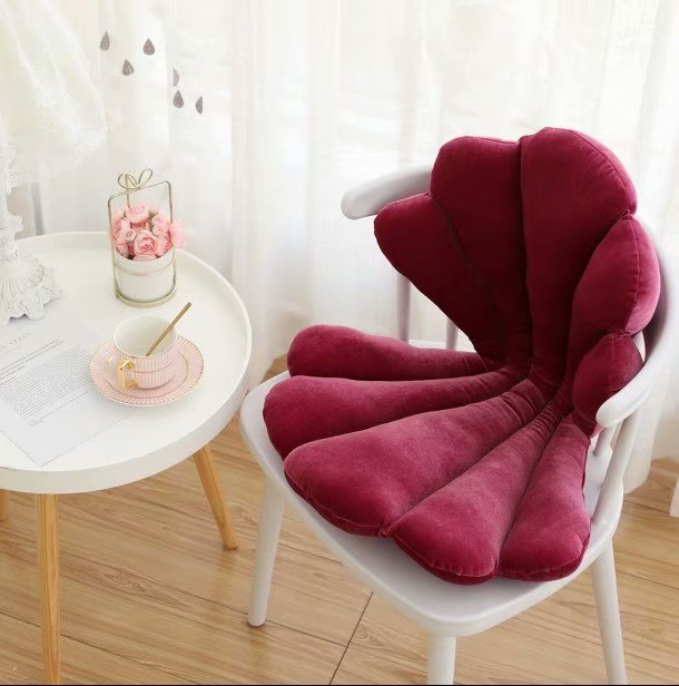 Soft Velvet Shell Cushion – Aesthetic Chair Pillow for Bedroom, Living Room & Cozy Comfort