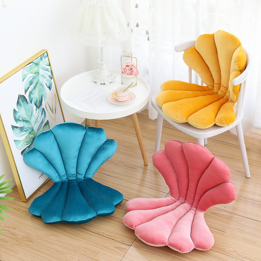 Soft Velvet Shell Cushion – Aesthetic Chair Pillow for Bedroom, Living Room & Cozy Comfort