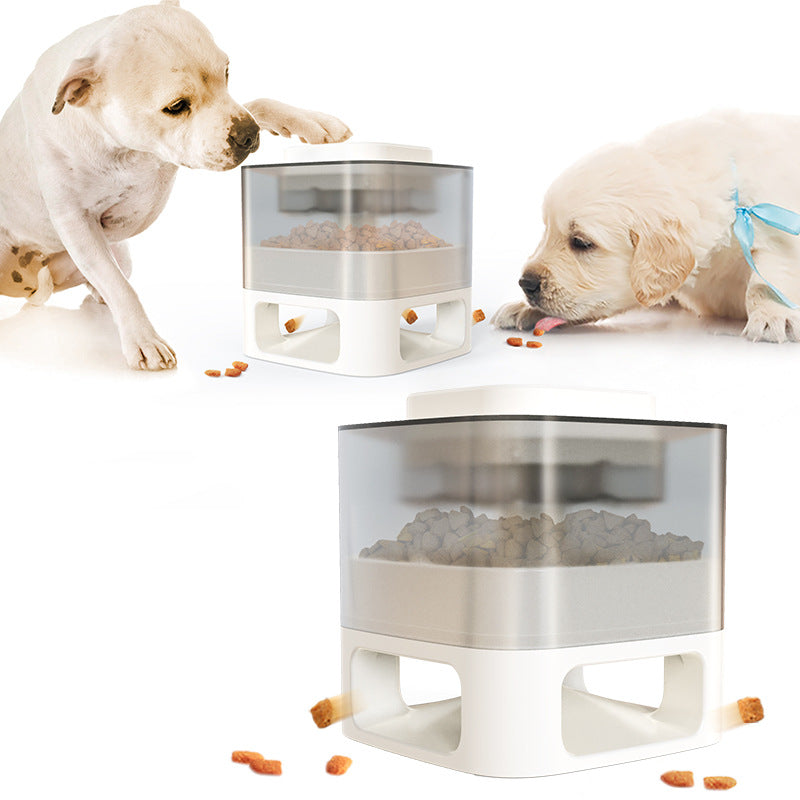 Dog Treat Catapult Toy – Interactive Food Dispenser for Dogs & Cats