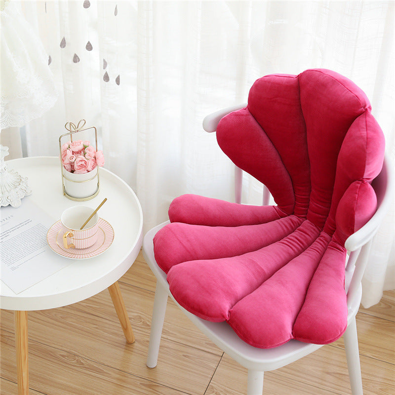 Soft Velvet Shell Cushion – Aesthetic Chair Pillow for Bedroom, Living Room & Cozy Comfort