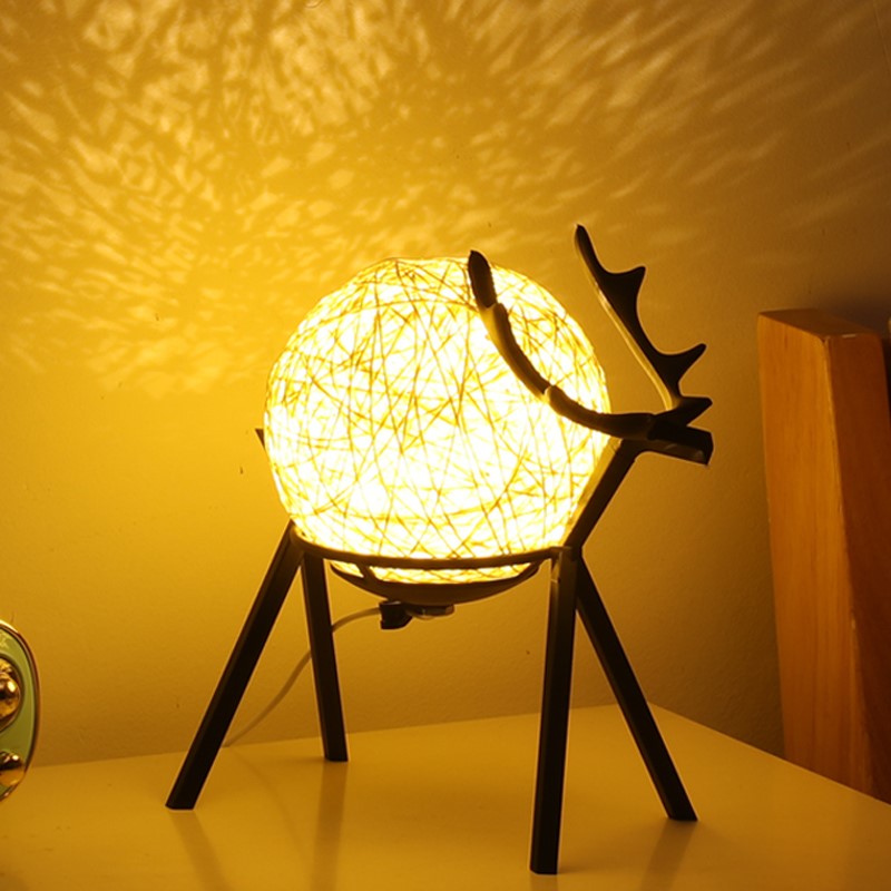 Retro Style Couples Night Lamp – Romantic Bedroom LED Bedside Light for Cozy Mood Decor