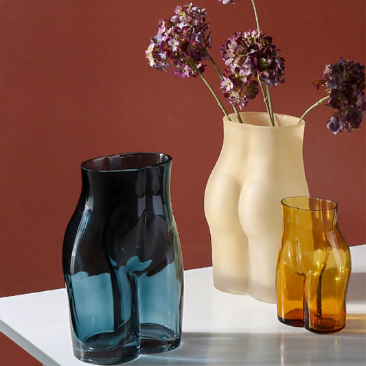 Modern Floral Vase Ornament – Stylish Desktop & Living Room Table Decor