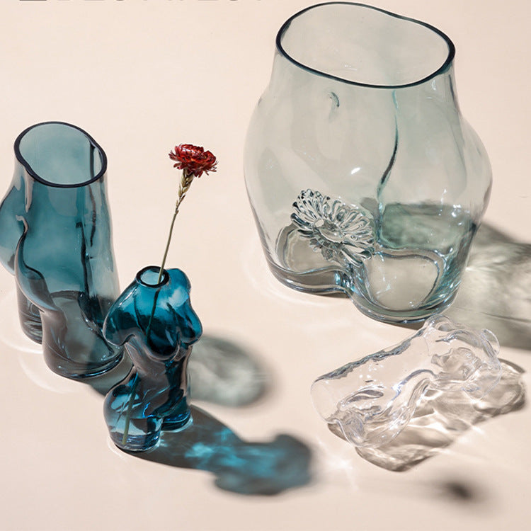 Modern Floral Vase Ornament – Stylish Desktop & Living Room Table Decor