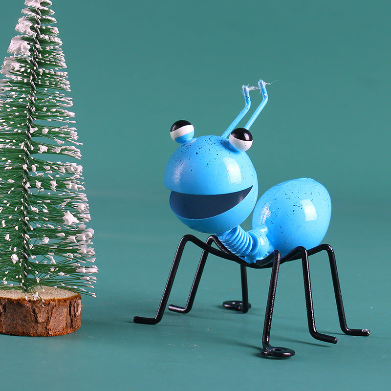 Metal Ant Garden Wall Decor – 3D Insect Sculpture for  Home Decoration