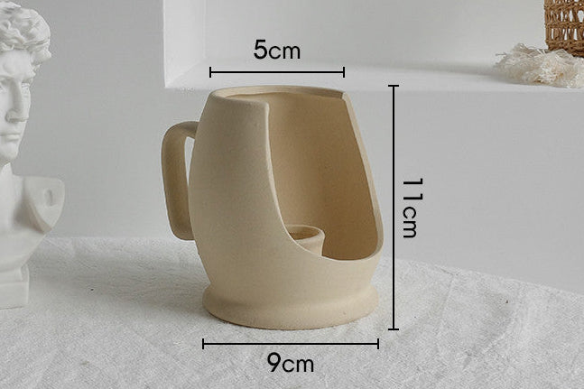 Decorative Ceramic Flower Vase – Living Room Display & Modern Home Accent