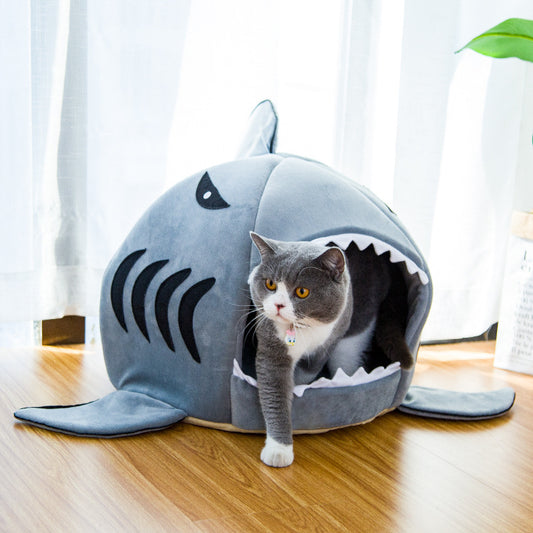 Shark Pet Bed for Cats & Small Dogs – Cozy Warm Cave Sleeping Bed