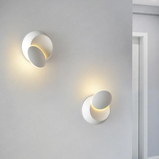 Rotating LED Wall Lamp – Lunar Eclipse Light for Bedroom, & Living Room