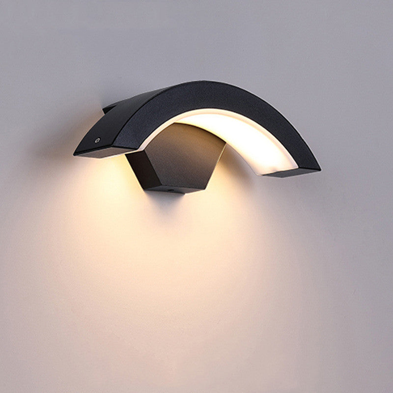 Smart LED Wall Light Curved Moon Design – Motion Sensor Night Light