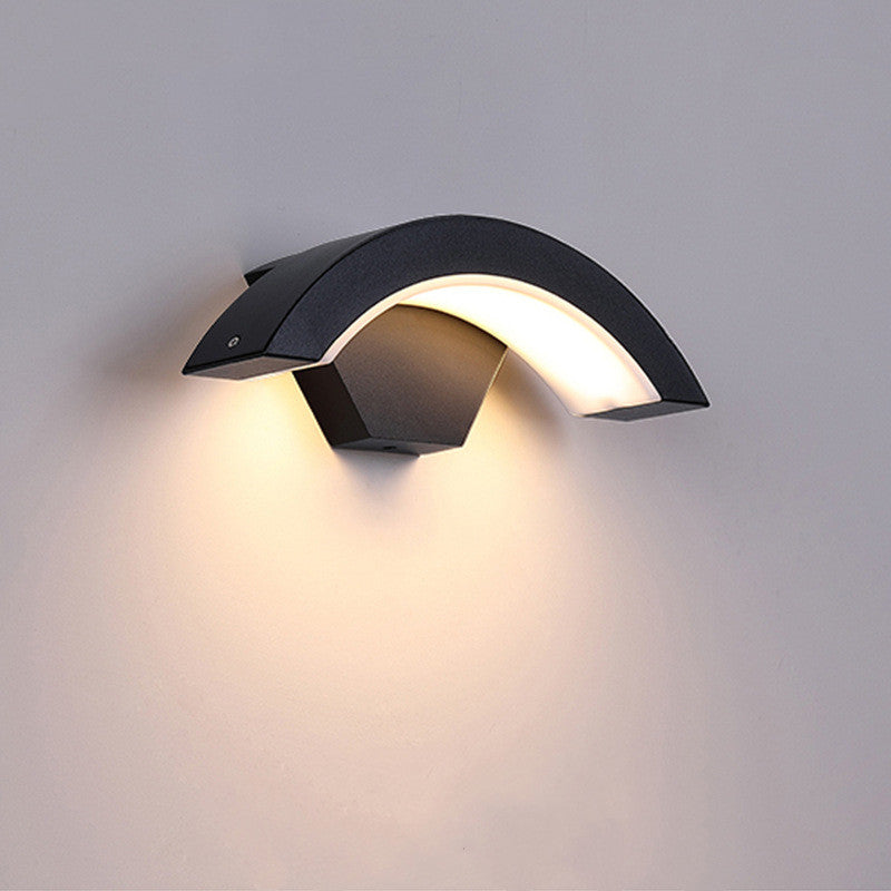 Smart LED Wall Light Curved Moon Design – Motion Sensor Night Light