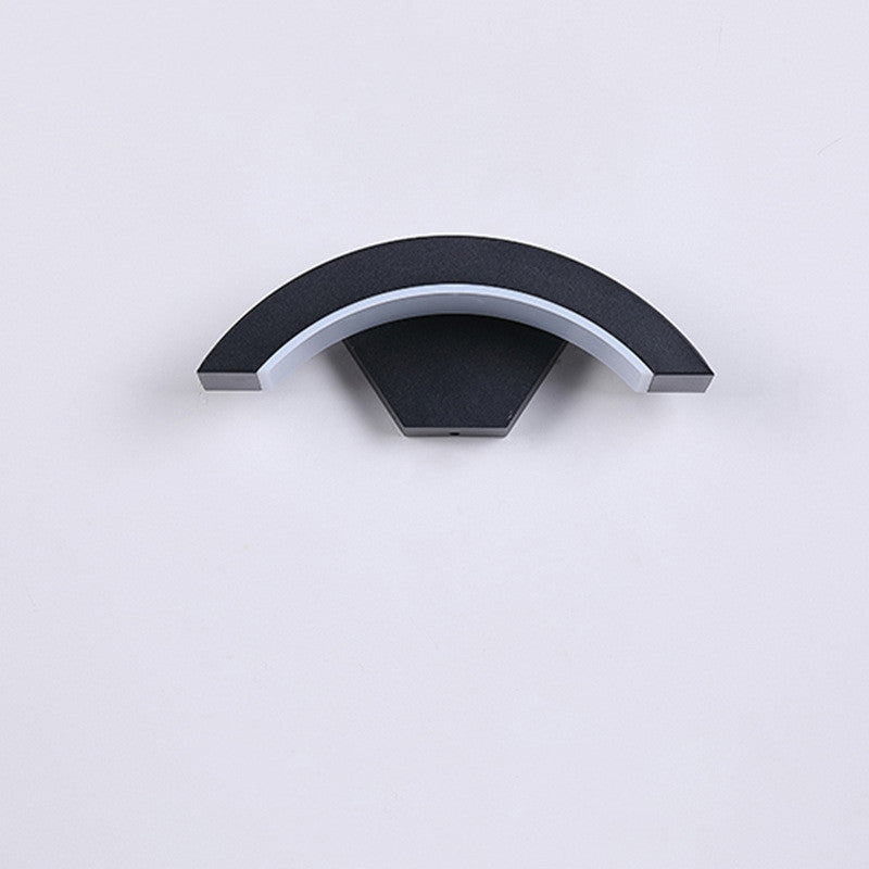 Smart LED Wall Light Curved Moon Design – Motion Sensor Night Light