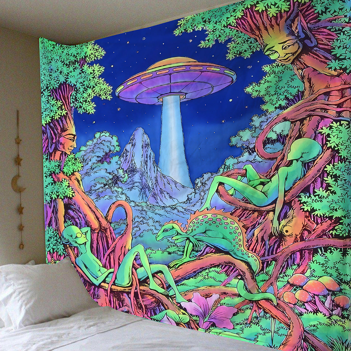 Boho Alien Wall Hanging – Explosive Home Decor Tapestry for Bedroom & Apartment
