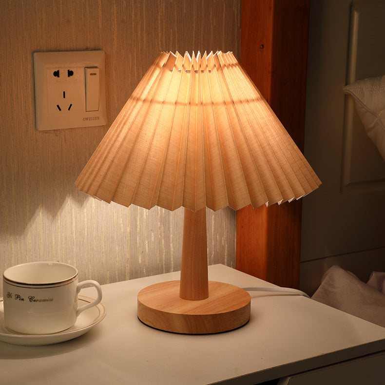 Cozy USB Pleated Lamp – Warm White & Yellow Dimmable LED Table Light