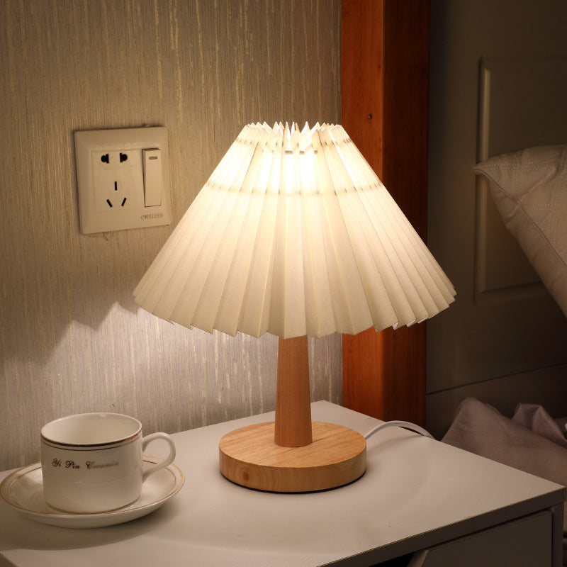 Cozy USB Pleated Lamp – Warm White & Yellow Dimmable LED Table Light