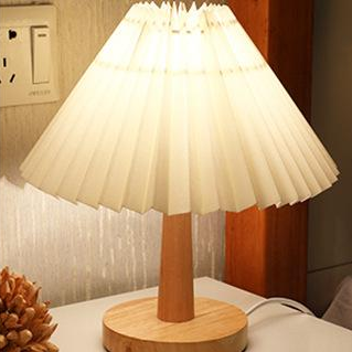 Cozy USB Pleated Lamp – Warm White & Yellow Dimmable LED Table Light
