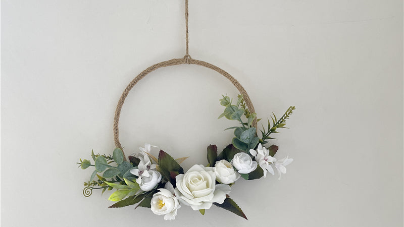 Decorative Rose Wall Garland – Boho Floral Wall Hanging for Living Spaces