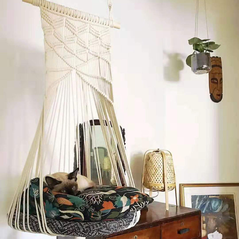 Macrame Hanging Pet Swing – Cozy Perch for All Seasons
