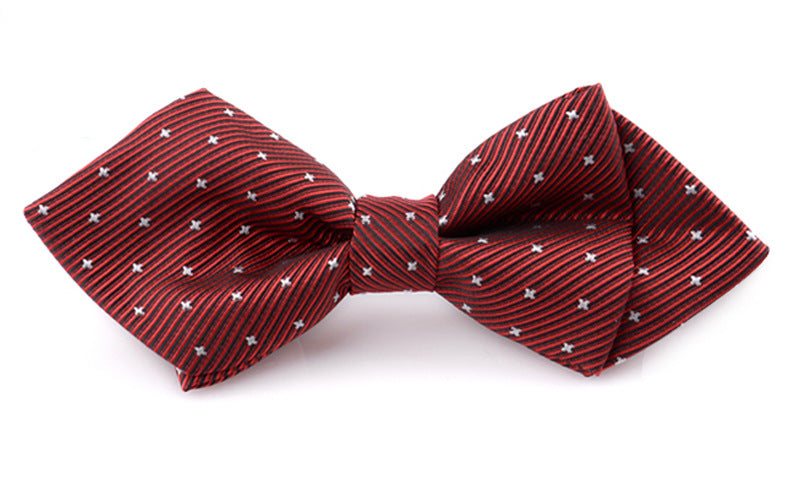 Stylish Dog Bow Tie Pet Collar – British Fashion Accessory for Dogs & Cats