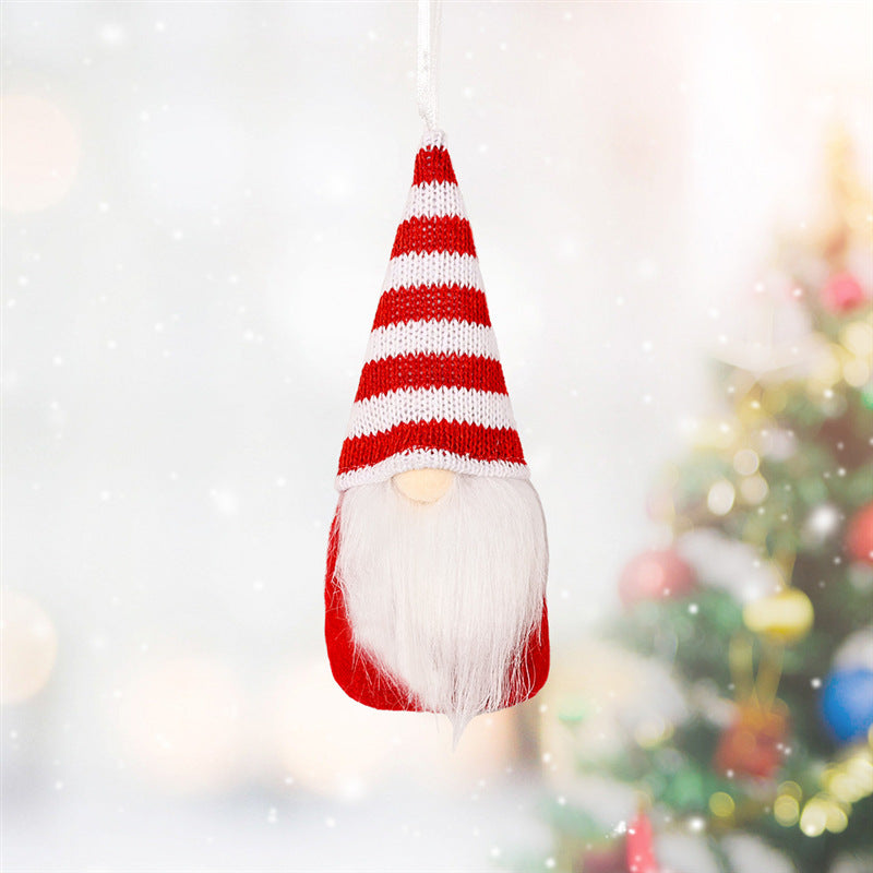 Christmas Hanging Knitted Ornament – Small Festive Pendant