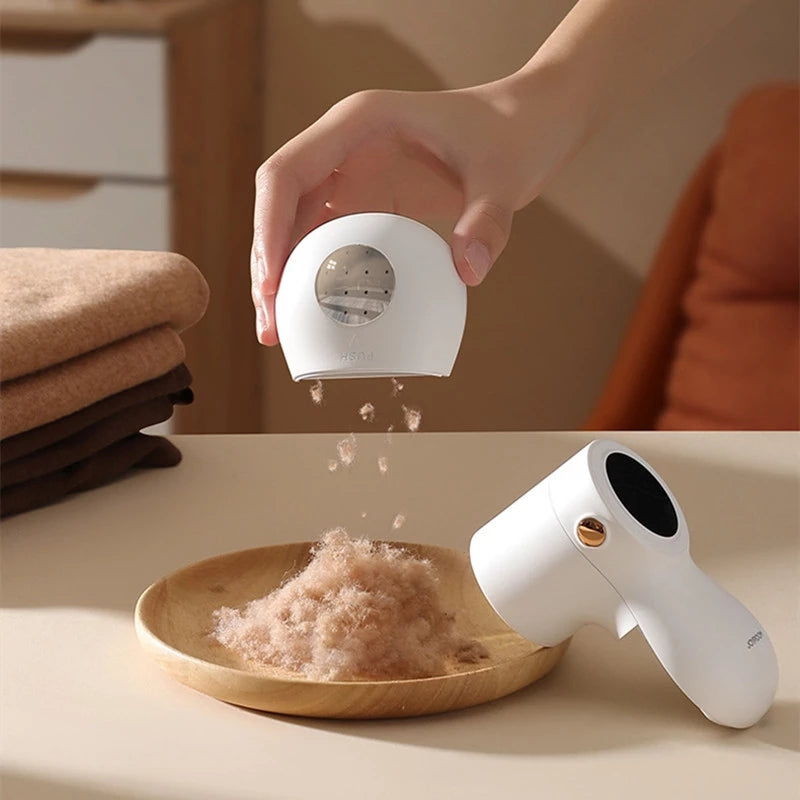 Electric Lint Remover – Portable Fabric Shaver for Clothes & Furniture