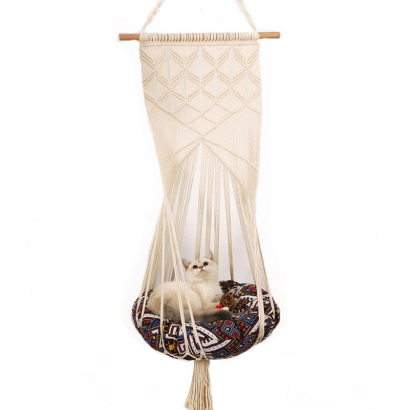 Macrame Hanging Pet Swing – Cozy Perch for All Seasons